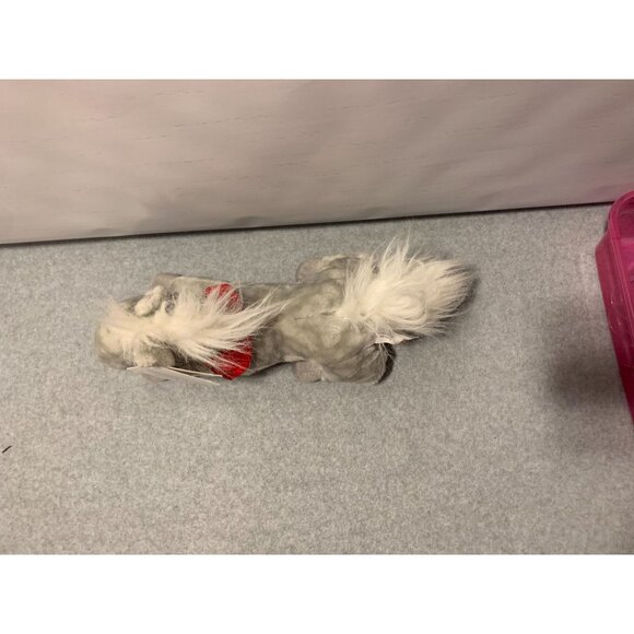 New Wells Fargo Plush Horse Gray Shamrock Stuffed Animal Doll Toy 14 in Length - Picture 5 of 6